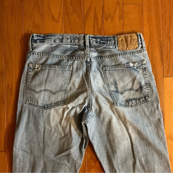 Men’s American Eagle Worn & Torn In All The Right Places Zipper 🪰 Blue Jeans! - Picture 5 of 9